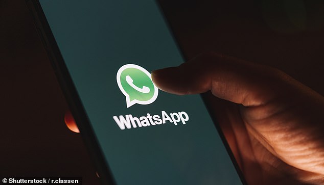 تأتي هذه الميزة بعد شهر واحد فقط من قول رئيس WhatsApp ، Will Cathcart ، إنه يفضل حظر التطبيق في المملكة المتحدة بدلاً من إزالة التشفير من طرف إلى طرف