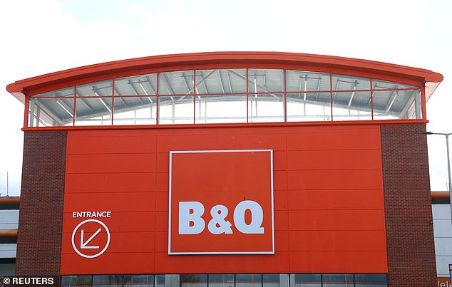 كما ستفتح فروع B&Q أبوابها في عطلة البنوك في مايو