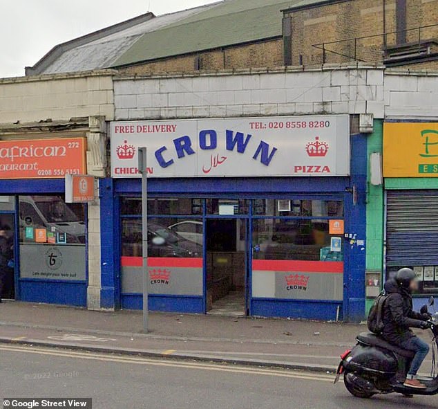 حصل مطعم Crown Chicken & Pizza في ليتون على تصنيف صفري عند تفتيشه في مارس 2023