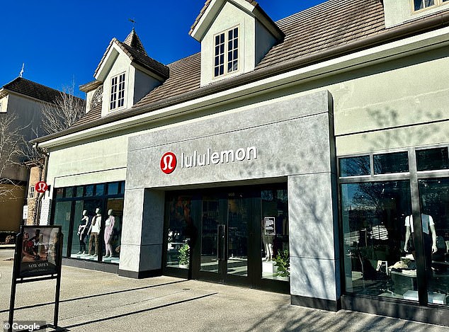 وقع الحادث في متجر Lululemon في Peachtree Corners