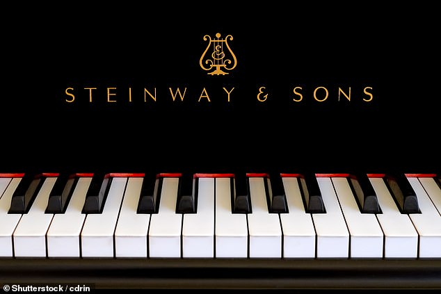 تبيع Steinway & Sons بعضًا من أغلى آلات البيانو في العالم منذ حوالي 170 عامًا