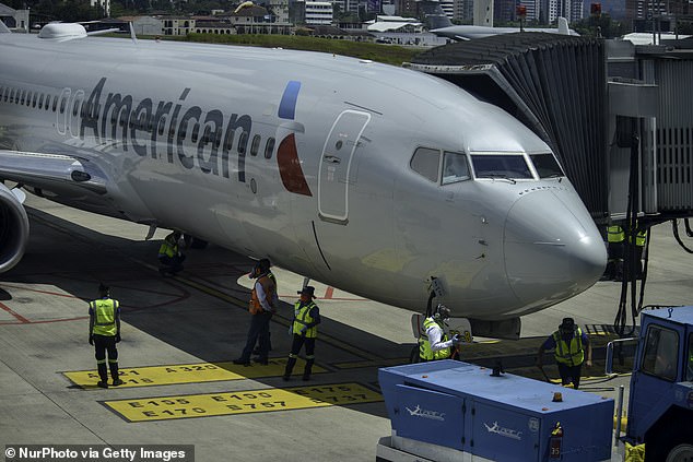 يفرض تقرير لجمعية السلامة والمخاطر المهنية تغريم Piedmont - وهي شركة تابعة لشركة American Airlines - غرامة أولية قدرها 15،625 دولارًا أمريكيًا ، الحد الأقصى بموجب القانون ، في تعارض مباشر مع تقرير NTSB