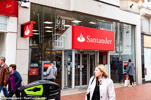 يدفع حساب Santander الجديد Edge Up فائدة ائتمانية بنسبة 3.5 في المائة على أرصدة تصل إلى 25000 جنيه إسترليني