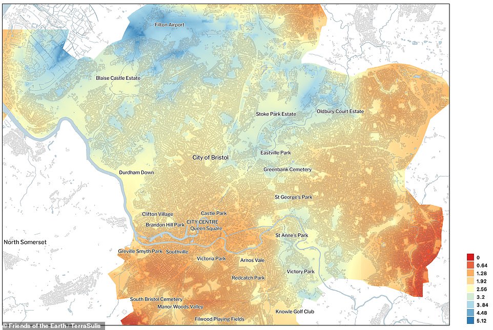 هذه هي المرة الأولى التي يتم فيها نمذجة قدرات التبريد للأشجار والمساحات الخضراء في المناطق المبنية ، وفقًا لـ FOE.  يوضح الغطاء الشجري والمساحات الخضراء شمال وسط مدينة بريستول (في الصورة) مدى برودة هذه المناطق مقارنة بالغابات الخرسانية في المناطق الأخرى