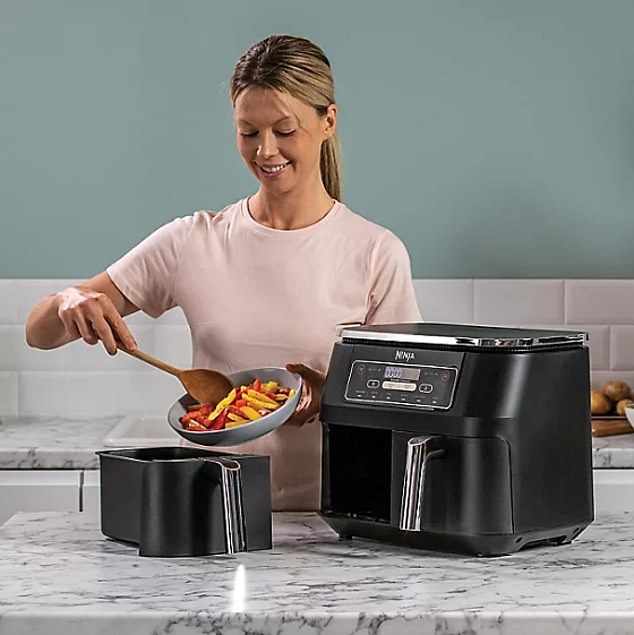 تبيع أمازون مقلاة Ninja Air Fryer بخصم كبير وتتفوق على صفقات تجار التجزئة الآخرين