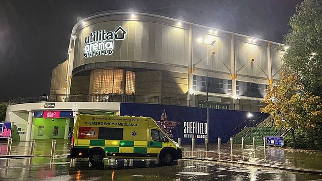 وقع الحادث في Utilita Arena Sheffield (في الصورة) ويعتقد أنه شهده حوالي 8000 مشجع