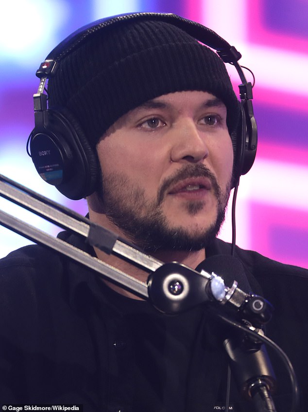 قال مستخدم YouTube Tim Pool إن موقعه على الويب سيخصص أيضًا مبلغ 250 ألف دولار للإعلانات على X خلال الأشهر القليلة المقبلة