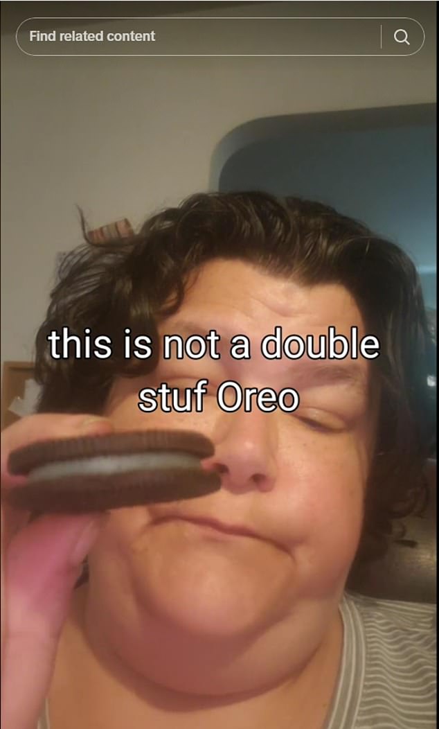 شعرت TikToker أخرى بالرعب عندما اكتشفت الانتشار الضئيل للكريم في منتجها المفترض Double Stuf Oreos