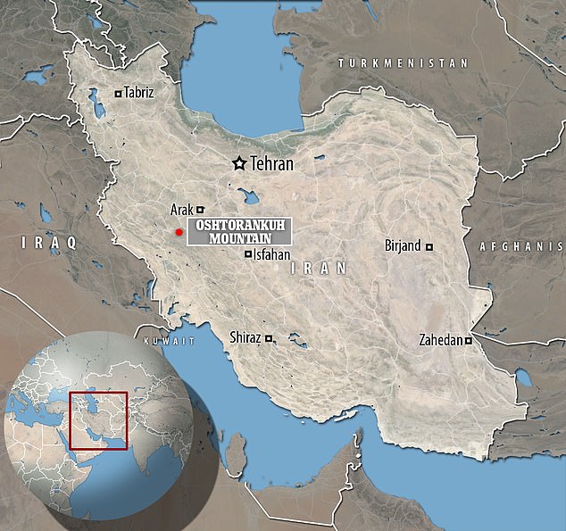 خريطة تظهر جبل أوشتورانكوه في إيران، على بعد 180 ميلاً جنوب غرب العاصمة طهران، حيث حذرت السلطات المحلية المتسلقين من الظروف الجوية القاسية.