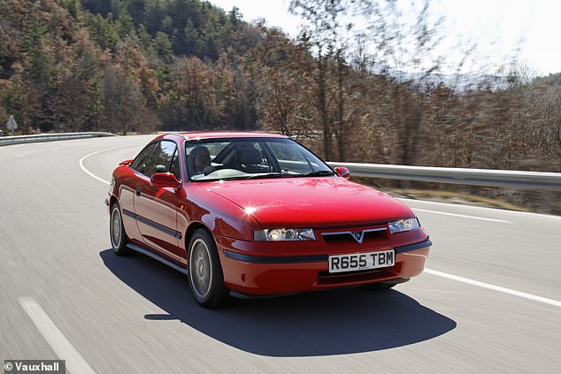 يوجد الآن أقل من 500 نموذج من طراز Vauxhall's Calibra في التسعينيات على الطريق.  ارتفعت قيمة الطرازات سعة 2.0 لتر و8 فولت بنسبة 37% خلال 12 شهرًا - وهي من بين أكثر السيارات بأسعار معقولة هنا