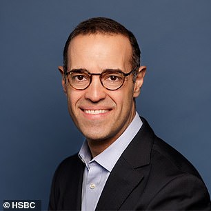 أرسل خوسيه كارفاليو من بنك HSBC في المملكة المتحدة شكره الشخصي للعملاء