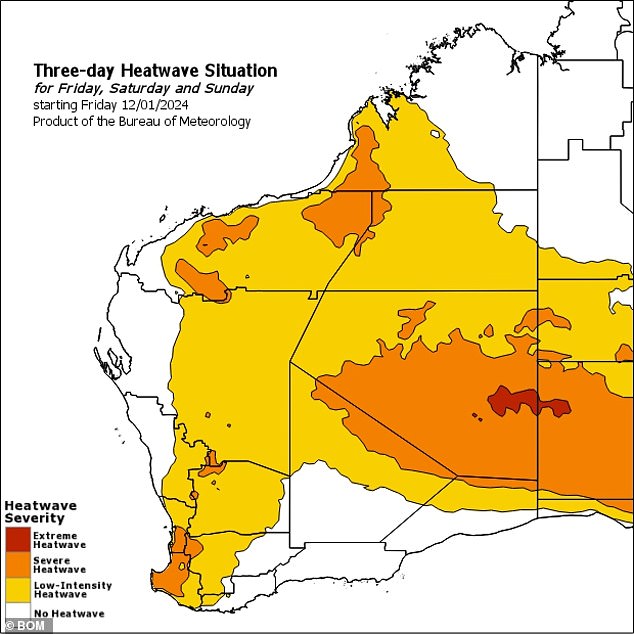 من المقرر أيضًا أن ترتفع درجات الحرارة في أجزاء من غرب أستراليا خلال عطلة نهاية الأسبوع وحتى أوائل اليوم التالي، ومن المقرر أن تسجل الأجزاء الشمالية من الولاية درجات حرارة قياسية في منتصف الأربعينيات (خريطة الطقس المصورة لموجة الحر في غرب أستراليا)