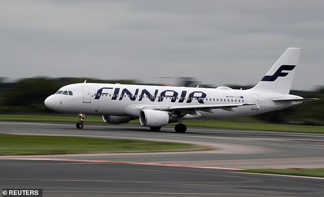 أبرزت شركة Finnair، التي تخدم المملكة المتحدة برحلات جوية اقتصادية من وإلى فنلندا، في بيان لها أن شركات الطيران تحسب وزن الطائرة ومقصورتها الداخلية والركاب الموجودين على متنها لموازنة الرحلة