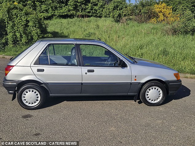 بلغ متوسط ​​تسجيل سيارة Ford Fiesta Mk3 J 4.3 ميلًا سنويًا منذ تسجيلها لأول مرة