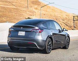 يُباع طراز Tesla Model Y بسعر 45000 دولار