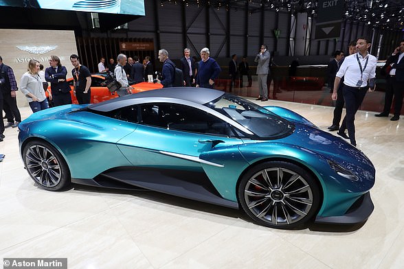 تم الكشف عن هذه السيارة النموذجية في معرض جنيف للسيارات لعام 2019 وحملت اسم Vanquish ولكن تم رفض أي خطط لوضعها في الإنتاج