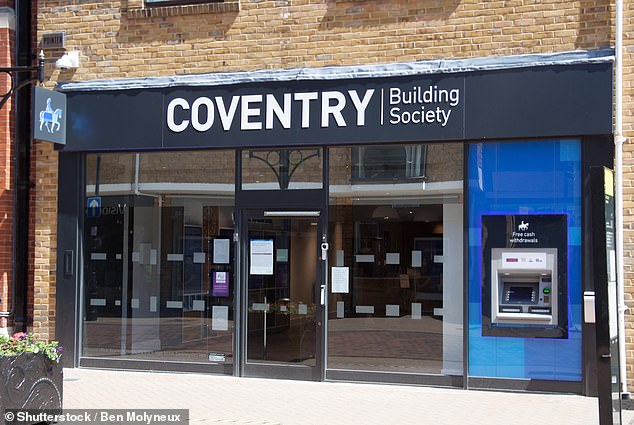 تغيير المسار: أعلنت شركة Coventry Building Society أن العديد من الصفقات ذات الأسعار الثابتة سترتفع اعتبارًا من يوم الجمعة