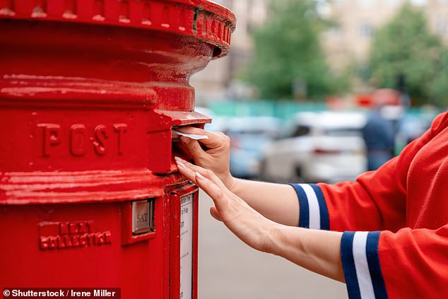 الأهداف المفقودة: تم تغريم Royal Mail الأسبوع الماضي بمبلغ 10.5 مليون جنيه إسترليني بسبب عدم تحقيق أهداف التسليم البريدي. وصلت 74.7% فقط من طوابع الدرجة الأولى في الوقت المحدد في 2023-2024، على الرغم من الهدف البالغ 93%