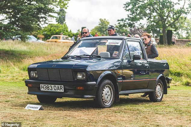 كان Yugo متاحًا مع اختيار ثلاثة خيارات للبنزين ذات السعة المختلفة من 903cc إلى 1،301cc. حتى أنه باع متغير