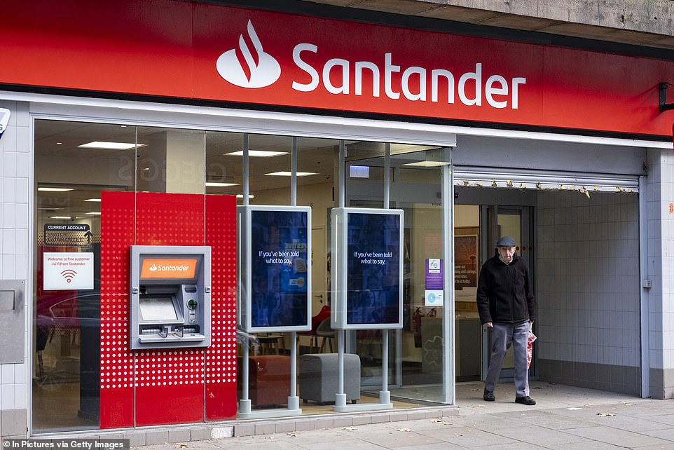 تتوفر صفقة تبديل الحساب المصرفي لـ Santander للعملاء الذين يقومون بالتبديل عبر خدمة تبديل الحساب الجاري (CASS) إلى حساب Santander كل يوم أو حافة أو حافة.