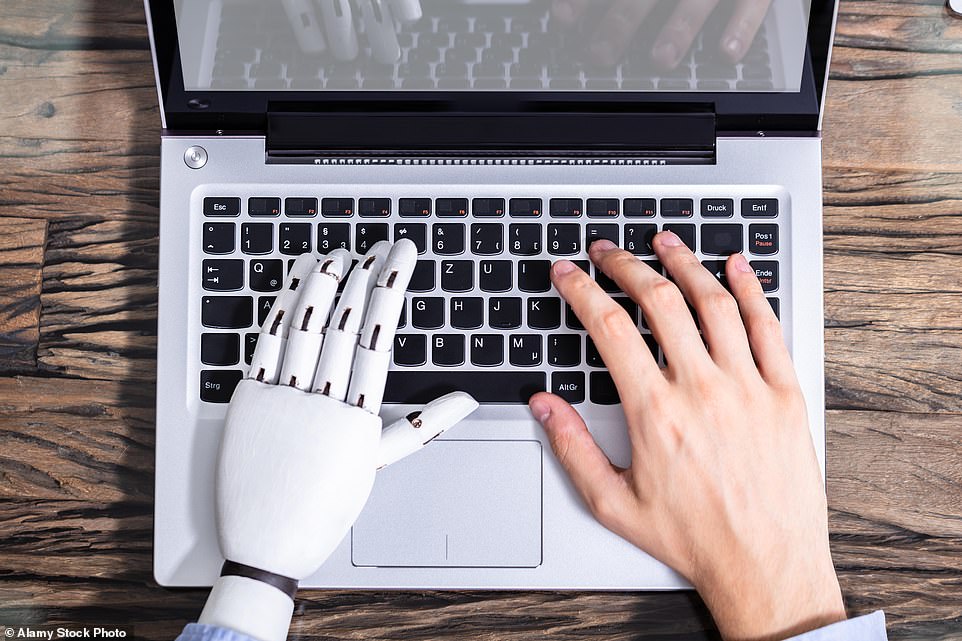 شهدت شركة TechTarget انخفاضًا بنسبة 4.3 في المائة في الإيرادات الأساسية خلال الشوط الأول ، والتي ألقيت باللوم فيها على