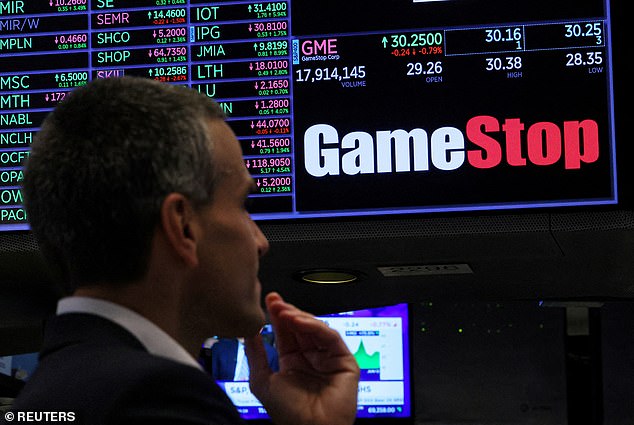 Meme Mania 2021 الذي شهد انتقال أسهم GameStop من 5 دولارات إلى 400 دولار - ولكن اليوم يبلغ 23 دولارًا فقط