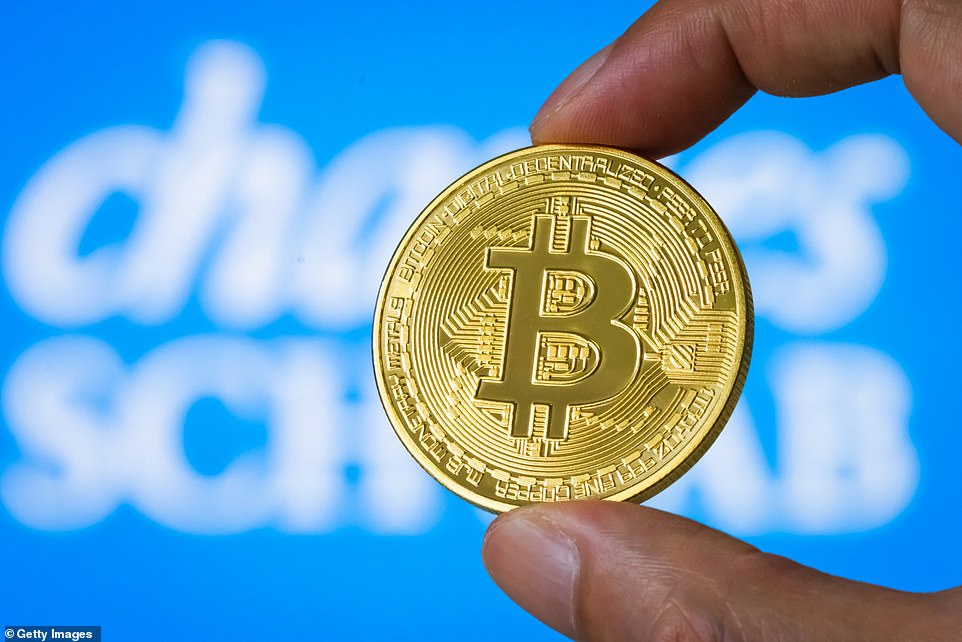تتراكم BTCs أكثر وأكثر من عملات البيتكوين ، وجذب موجات من المستثمرين الذين يبحثون عن التعرض لـ