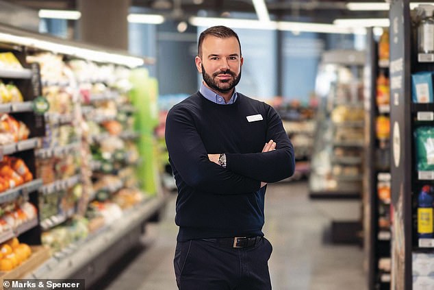 المسؤول: يتطلع رئيس M&S Stuart Machin إلى جذب المزيد من العائلات