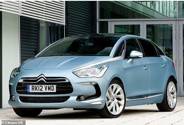 تمت إضافة صالونات تنفيذية لـ Citroen DS5 المصنوعة من 2010-2013 إلى رمز Red Recall مع تأثير فوري الأسبوع الماضي