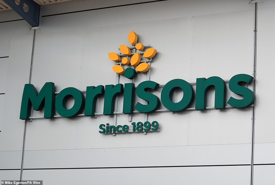 فقدت Morrisons المبيعات وحصة السوق للمنافسين منذ استيلاءها من قبل كلايتون ، Dubilier & Rice في صفقة بقيمة 7 مليارات جنيه إسترليني في أكتوبر 2021.