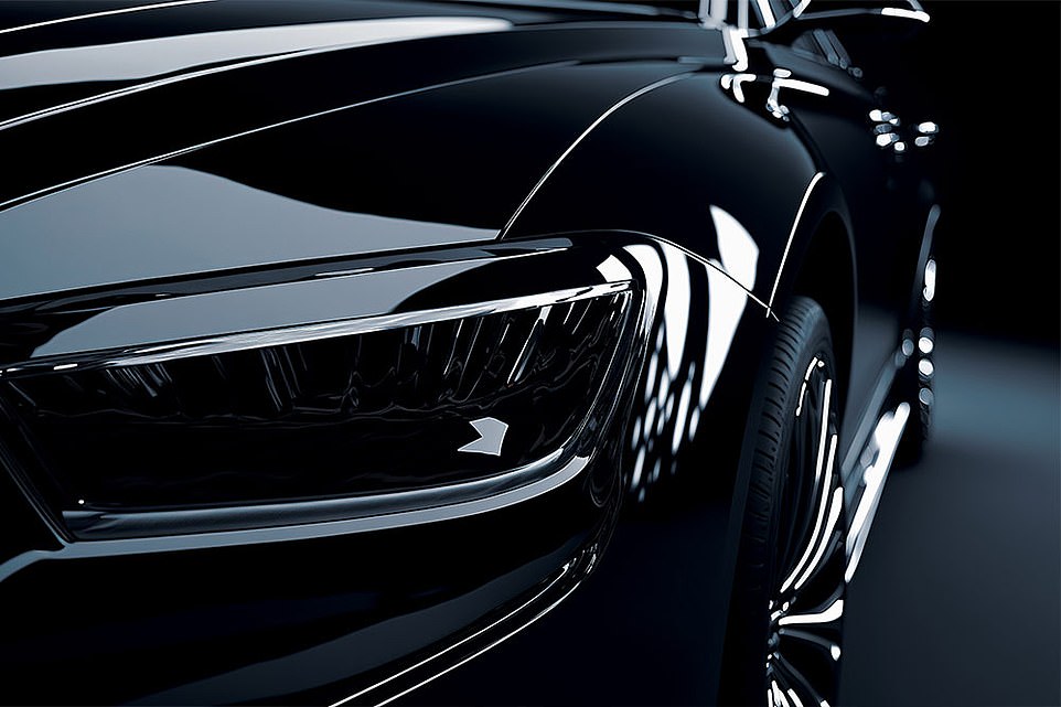 مراجعة البيانات التاريخية لـ Cox Automotive ، تُظهر أنه في نوفمبر 2022 ، كانت القيم المتبقية الهجينة والـ EV تحقق بالقرب من التكافؤ ، مع الاحتفاظ بنسبة 90 في المائة و 88 في المائة من سعرها الجديد على التوالي - وهو تناقض صارخ مع الاستهلاك الذي شوهد اليوم. وقال فيليب نوتشارد ، مدير الرؤية في مجموعة السيارات: 