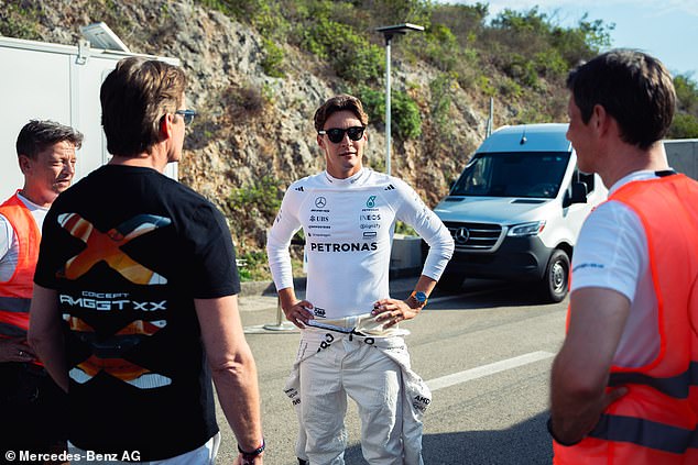 ولم يكونوا فقط أي توم وديك وهاري. بدلاً من ذلك ، تم سحبهم من برنامج GT3 Motorsport من Mercedes -AMG - وأيضًا بما في ذلك نجمة F1 البريطانية جورج راسل (في الصورة)