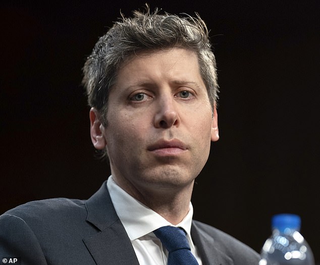 ساعد المؤسس المشارك لـ AI Sam Altman ، 40 عامًا ، شركته على إنشاء ChatGPT الذي تم إطلاقه في عام 2022