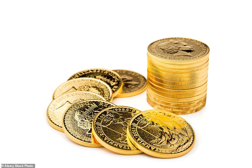 في مذكرة بحثية ، قالوا إنه إذا كان 1 في المائة فقط من السوق المملوكة ملكية خاصة في السندات الأمريكية ، فسوف يتدفق إلى الذهب ، فإن السعر سوف يرتفع إلى ما يقرب من 5000 دولار.
