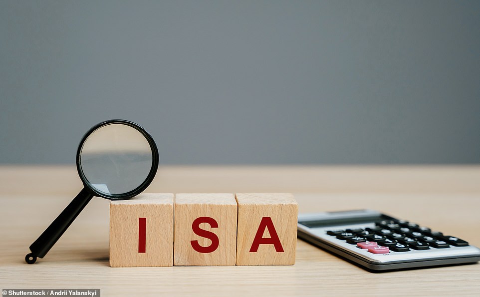العديد من أفضل حسابات الادخار و ISAs تأتي مع مكافأة قصيرة الأجل لتعزيز المعدل الذي يختفي بعد 12 شهرًا. على سبيل المثال ، يتضمن مدخر Cahoot Simple Saver 4.40 مكافأة مدتها 12 شهرًا بلغت 3.41 في المائة. ولكن إذا لم تضع علامة على تاريخ تبديل حساب التوفير الخاص بك ، فستجد أنك تتلقى معدلًا قدره 0.99 في المائة فقط. يقول Andrew Hagger ، مؤسس موقع MoneyComms المستقل للمعلومات: