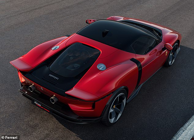 يقول Ferrari Bods إن Testarossa الجديد يضم