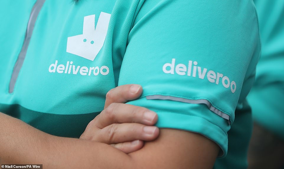 سيتنحى كل من مديري Deliveroo من غير تنفيذيين ، والذين يشملون مؤسس المقهى Rouge Karen Jones ورئيس Flutter Peter Jackson ، بمجرد اكتمال الاستحواذ. ستعقد جلسة استماع للمحكمة لتأكيد الاستحواذ في 30 سبتمبر ، حيث من المتوقع أن يتم الانتهاء من الصفقة في 2 أكتوبر.