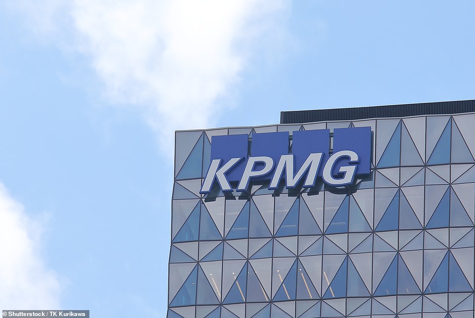وقال KPMG: 