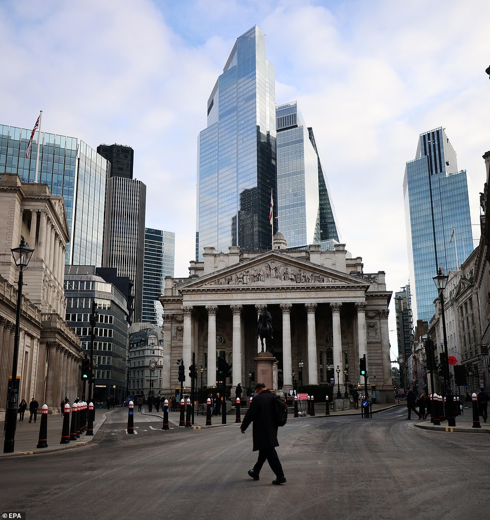وأضافت كيت مارشال ، محلل الاستثمار الرئيسي في Hargreaves Lansdown: 