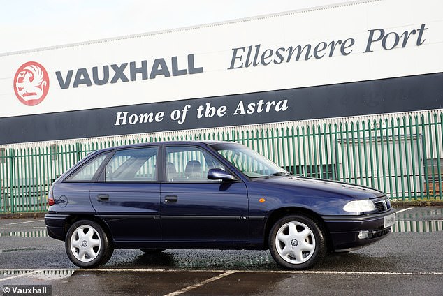 تم إصداره في عام 1991 ، وكان Mk3 Astra تطورًا للنموذج قبله ، بدلاً من إصلاح كامل. كان في الإنتاج حتى عام 1998