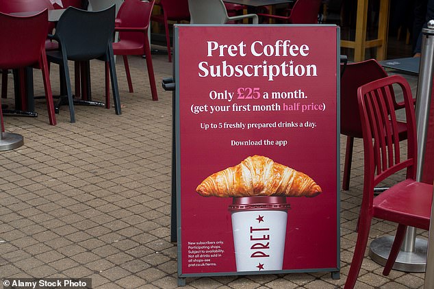 بموجب الصفقة القديمة ، عرضت عضوية Club Pret ما يصل إلى خمسة مشروبات من باريستا يوميًا مقابل رسوم شهرية قدرها 25 جنيهًا إسترلينيًا ، ترتفع إلى 30 جنيهًا إسترلينيًا