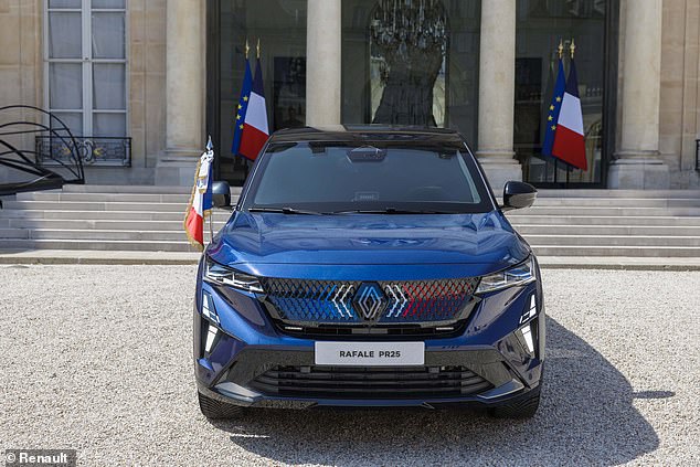 قامت Renault Group UK بإرسال بريد إلكتروني إلى برامج تشغيل للتأكد من استهداف شركة معالجة بيانات الطرف الثالث المستخدمة من قبل شركة السيارات