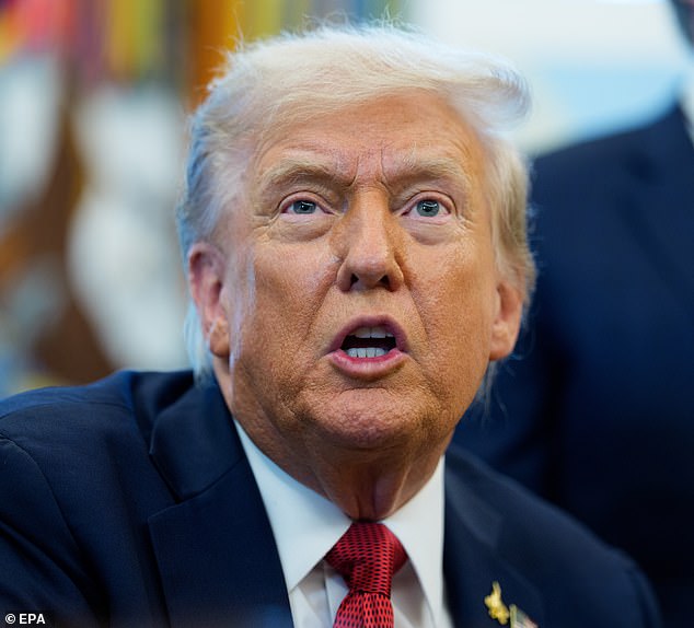 يمكن أن يكون هذا الإجراء أكثر ضرراً من تعريفة دونالد ترامب حيث تمثل أوروبا أكثر من ثلاثة أرباع صادرات الصلب في المملكة المتحدة - مقارنة بـ 7 ٪ فقط بالنسبة للولايات المتحدة