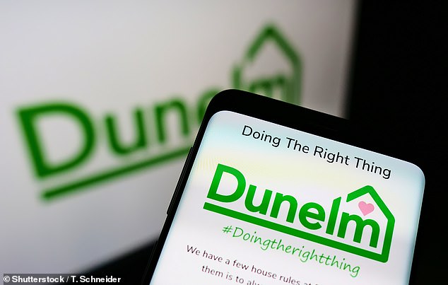 التطلع إلى المستقبل: تمتلك شركة Dunelm هدفًا طموحًا يتمثل في الحصول على حصة سوقية تبلغ 10 بالمائة في سوق الأدوات المنزلية