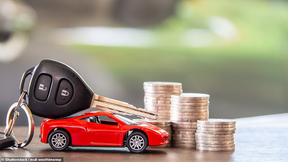 وقالت الشركة المتخصصة في تأمين الائتمان التجاري إنها تتوقع أن تظل معدلات الإعسار مرتفعة في العام المقبل، مع انخفاض المعدلات بنسبة 3 و5 في المائة فقط في عامي 2026 و2027 على التوالي. لكن أداء بريطانيا أفضل من الدول الأخرى. ومع ذلك، كشف التقرير أيضًا أن المملكة المتحدة