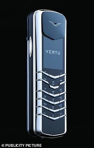 يمكن بيع هاتف Vertu Signature بمبلغ يصل إلى 10000 جنيه إسترليني، وفقًا لمتحف الهاتف المحمول