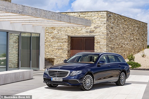 كانت السيارة الأفضل استخدامًا هي سيارة مرسيدس E-Class Estate (2016-2023) التي تجمع بين المساحة الداخلية الواسعة للغاية والصندوق الضخم مع قيادة راقية