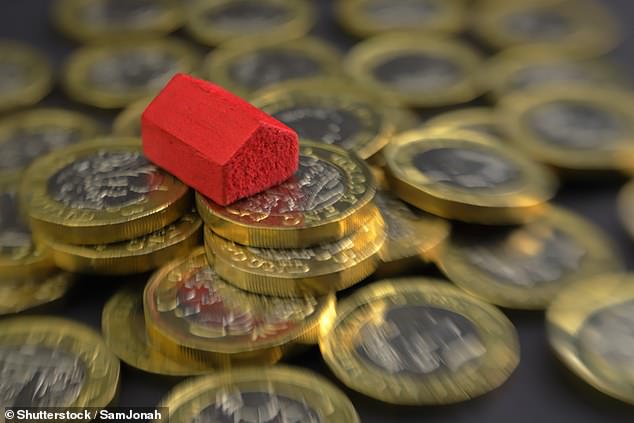 فخ الضرائب: يتم فرض رسوم الدمغة بمعدلات مختلفة فوق حدود معينة وقد تم التلاعب بها مرارا وتكرارا على مر السنين