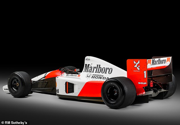 وأضافت دار المزاد: 