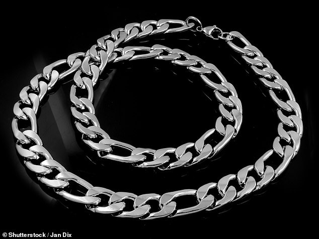 اكتشف ذلك: أصبحت قيمة المجوهرات الفضية الآن أكثر بكثير مما كانت عليه قبل عام